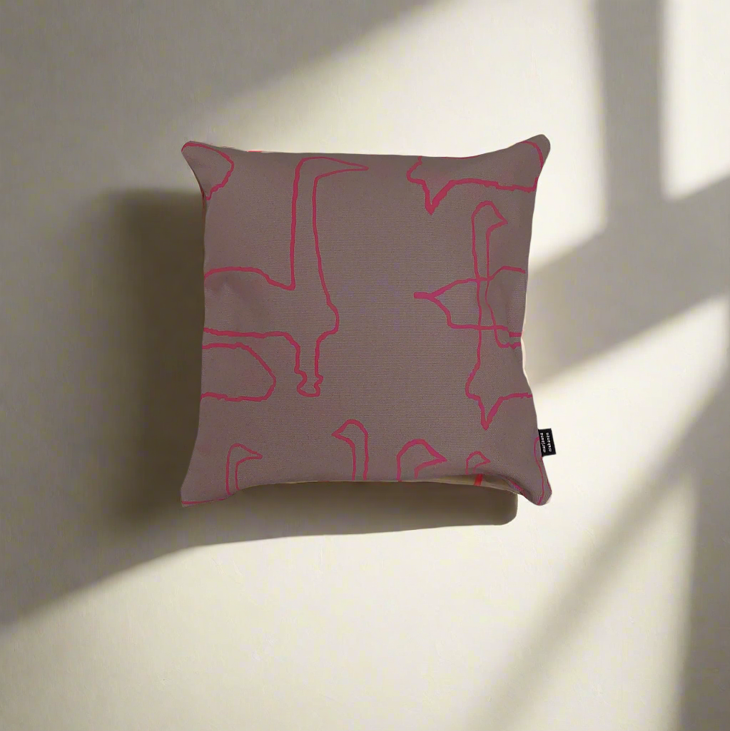 Laineilla koristetyynynpäällinen